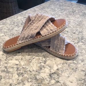 Flat neutral sandals